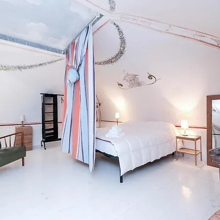 شقة Ancient Trastevere Vespa Loft *