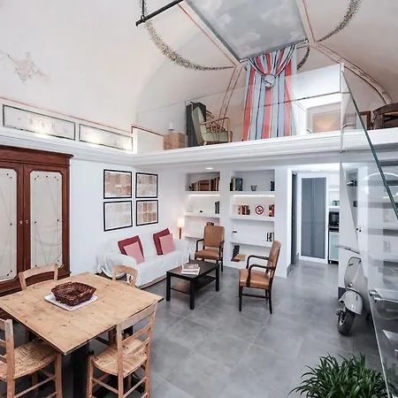 Appartamento Ancient Trastevere Vespa Loft