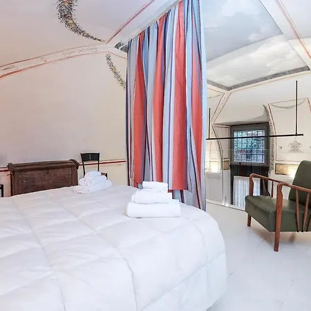 Appartamento Ancient Trastevere Vespa Loft